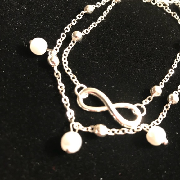Infinity with pearls anklet - Picture 7 of 8